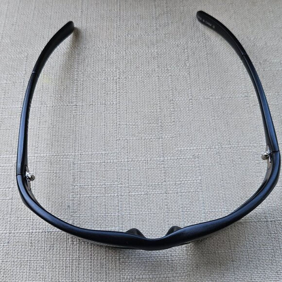 Nine West Women Sunglasses Black Wrap Sports Frame/Shades - Picture 14 of 14